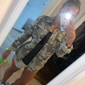 Hollister Camo Longsleeve